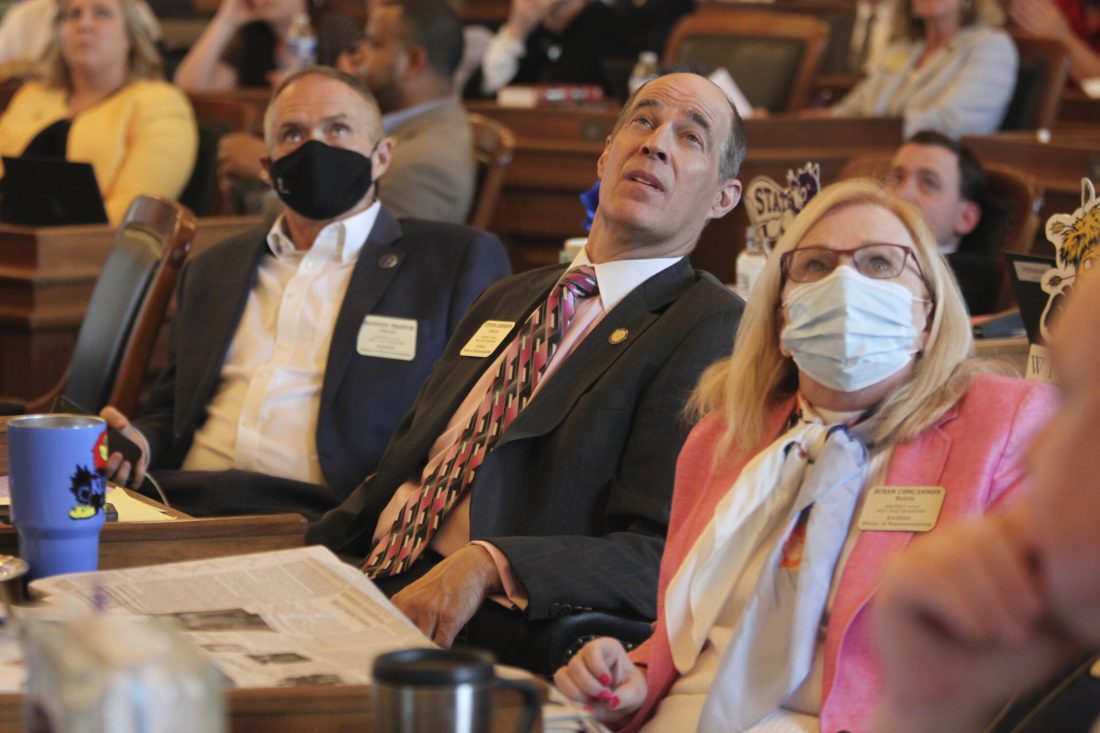 Kansas legislators pass plan that could give $500M in COVID relief to ...